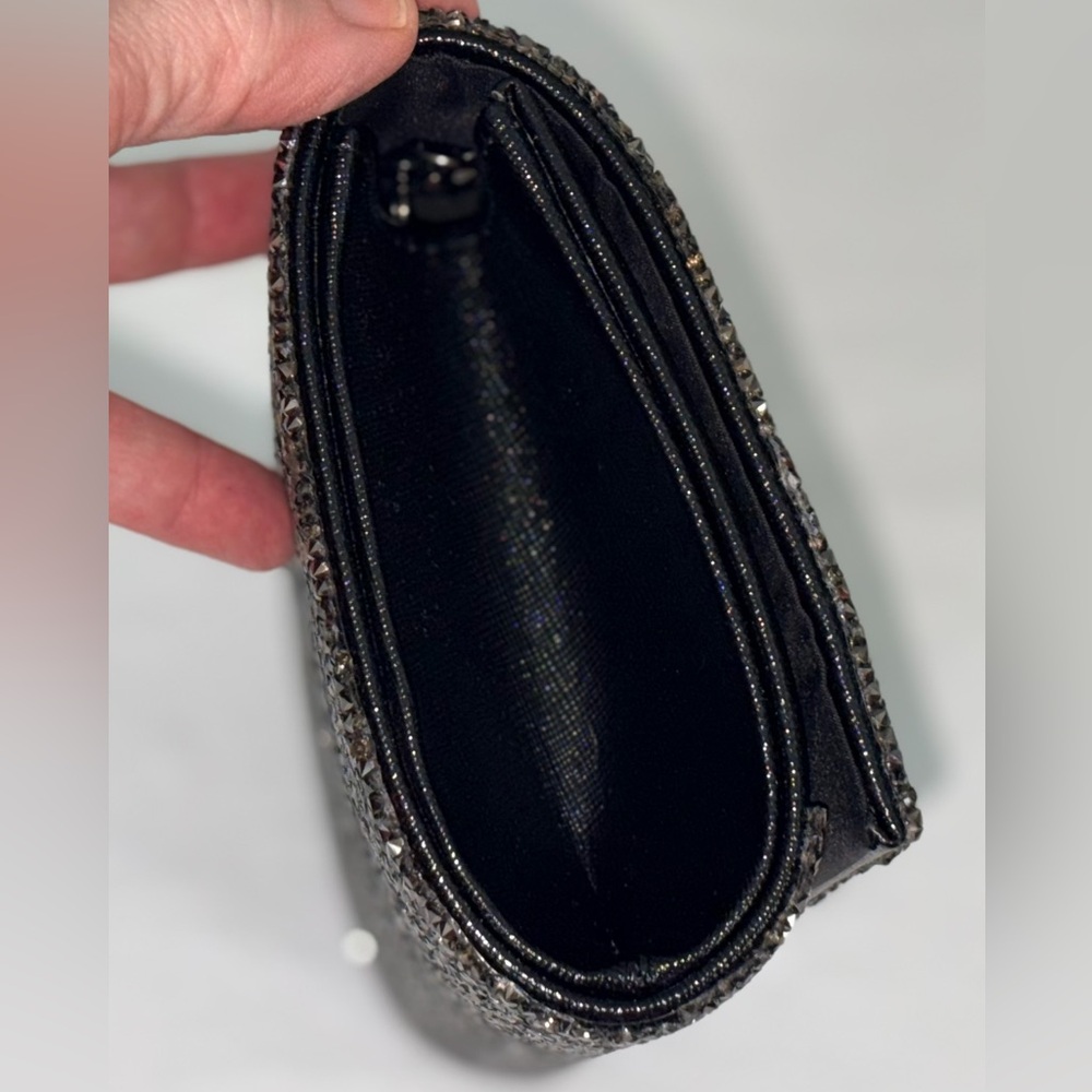 Black/Silver Glitter Evening Clutch - Picture 5 of 10
